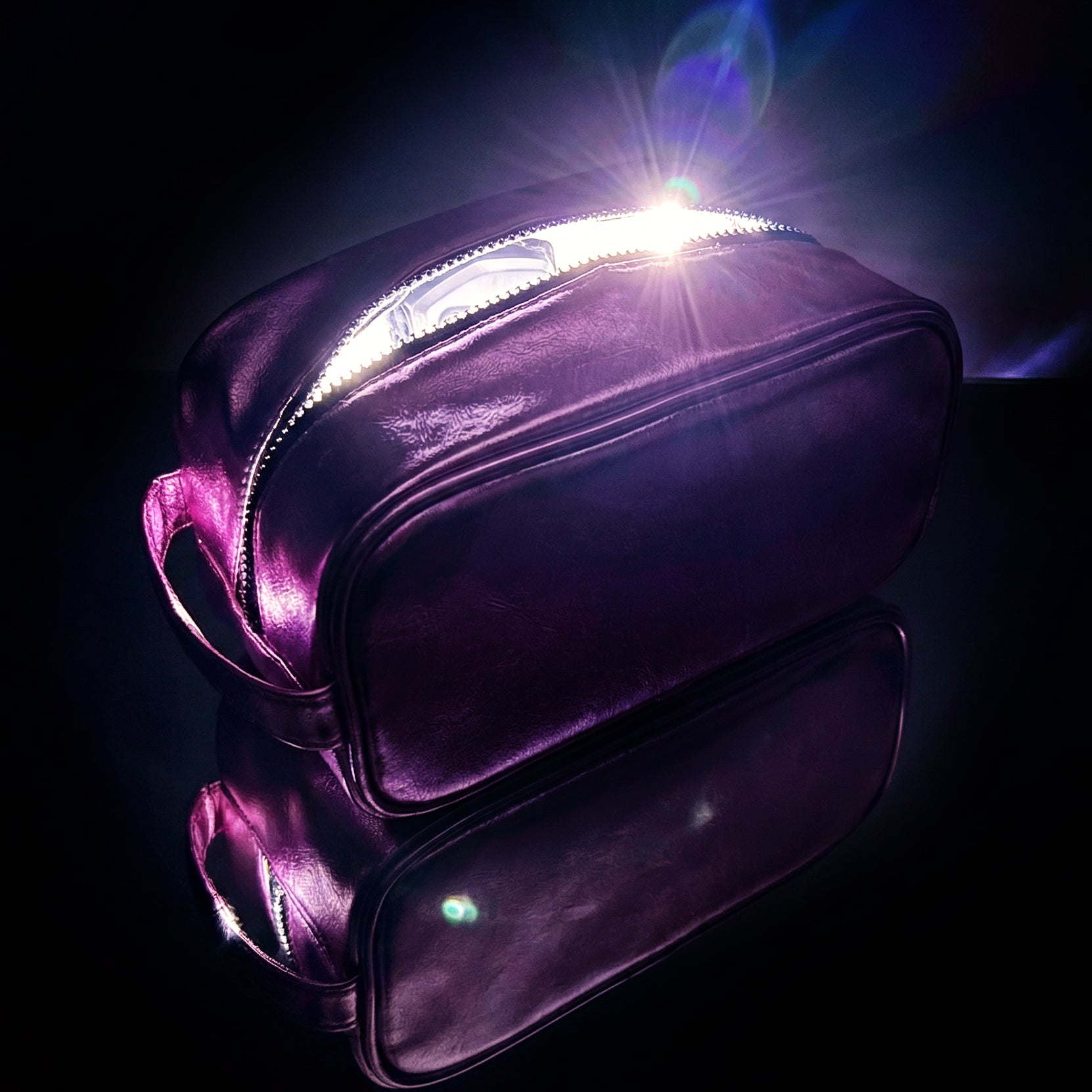Aurora Get Lit Light Up Makeup Bag - Pink