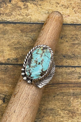 Barbara - Turquoise Oval Ring with Feather Detail