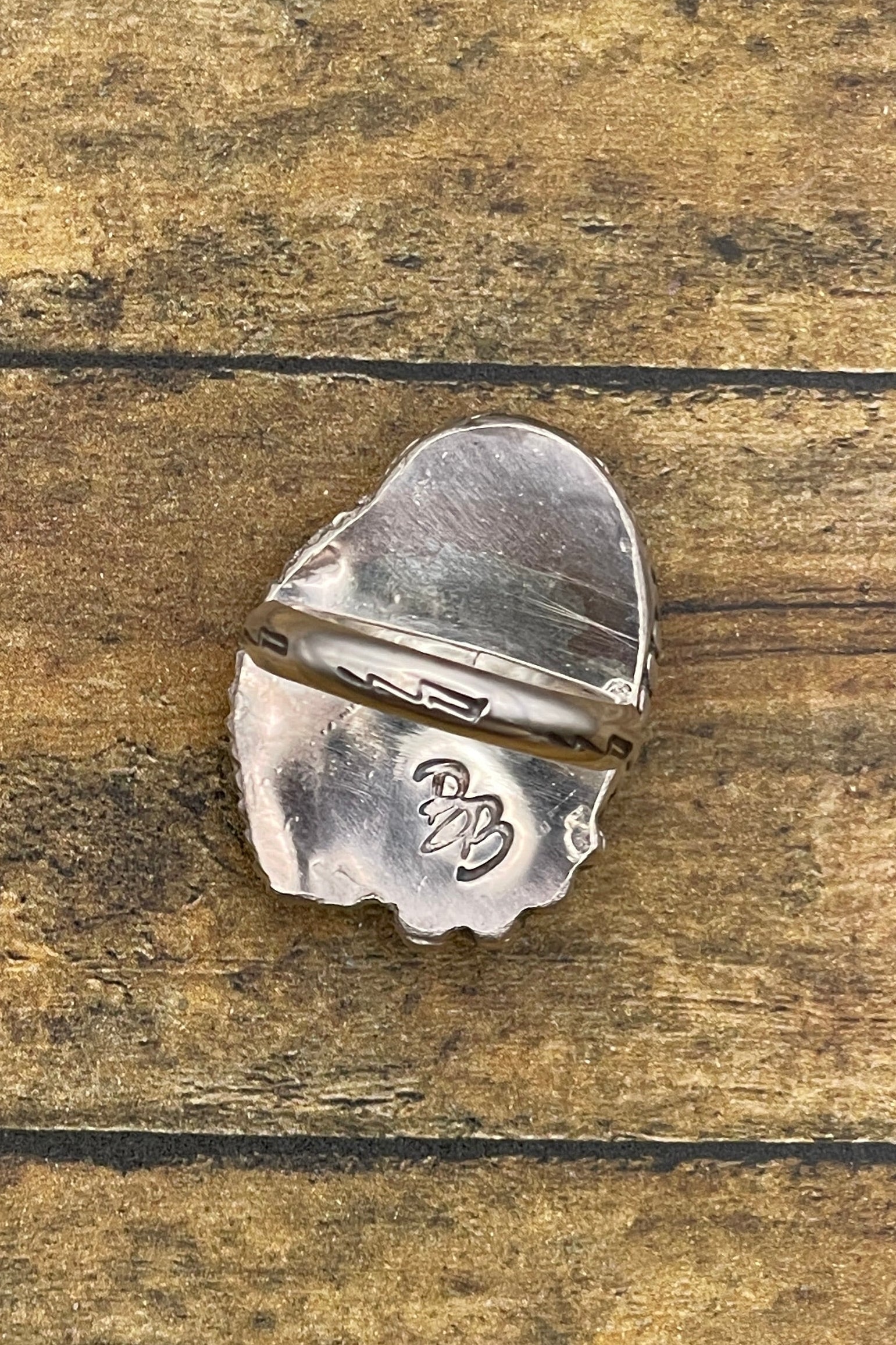 Barbara - Turquoise Oval Ring with Feather Detail
