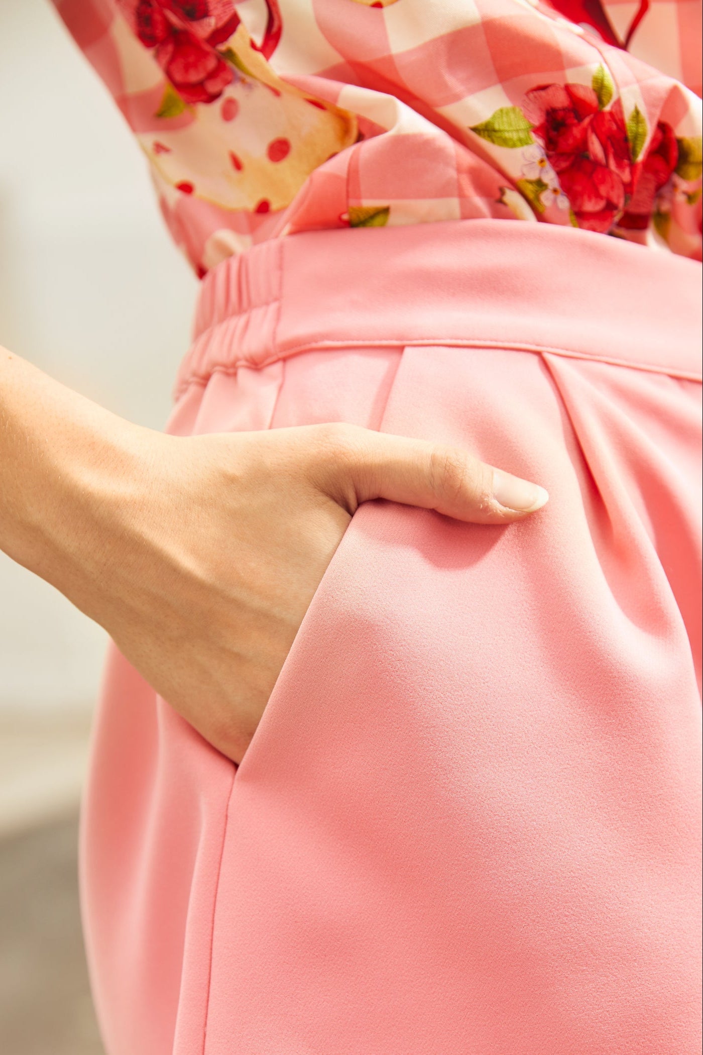 Blushing Bow Shorts