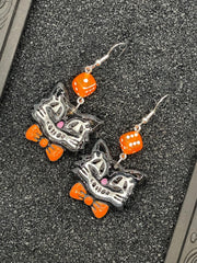 Cat Lover - Retro Kitty Earrings with Bowtie and Dice: Handmade Polymer Clay
