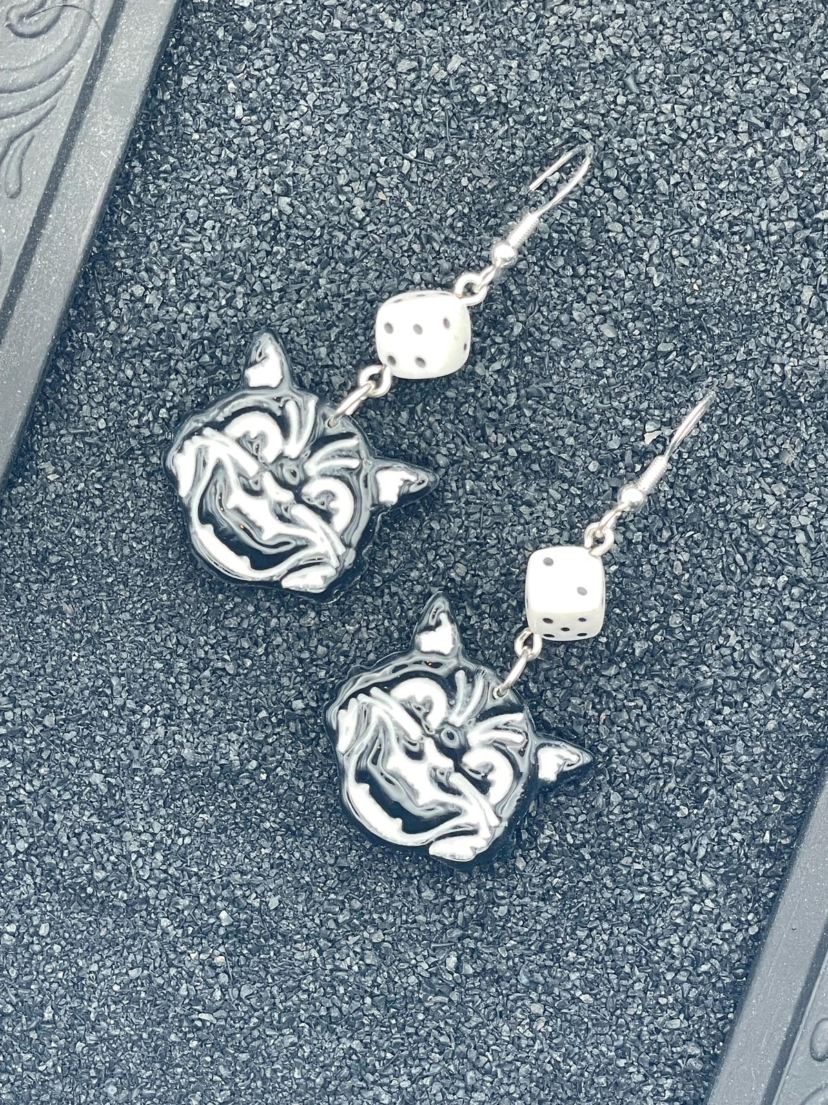 Cat Lover - Retro Kitty with White Dice Earrings: Hand-Painted Polymer Clay