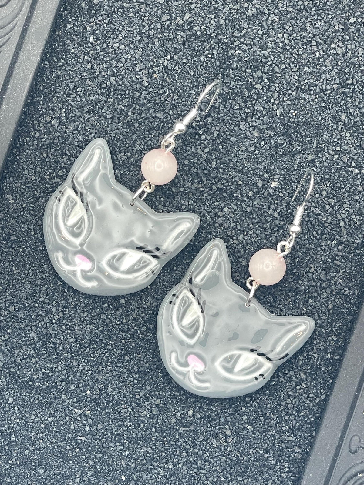 Cat Lover - Grey Kitty with Rose Quartz Beads Earrings: Hand-Painted Polymer Clay
